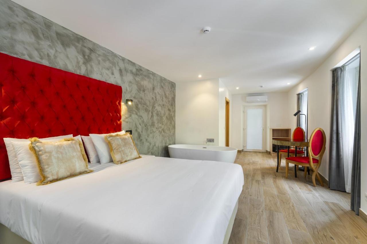 Forest Villas - Guest House Leiria Bagian luar foto