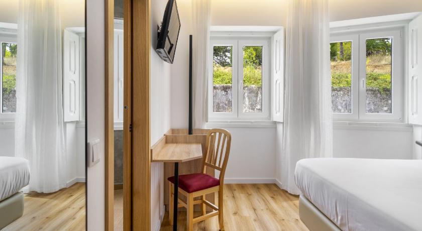 Forest Villas - Guest House Leiria Bagian luar foto
