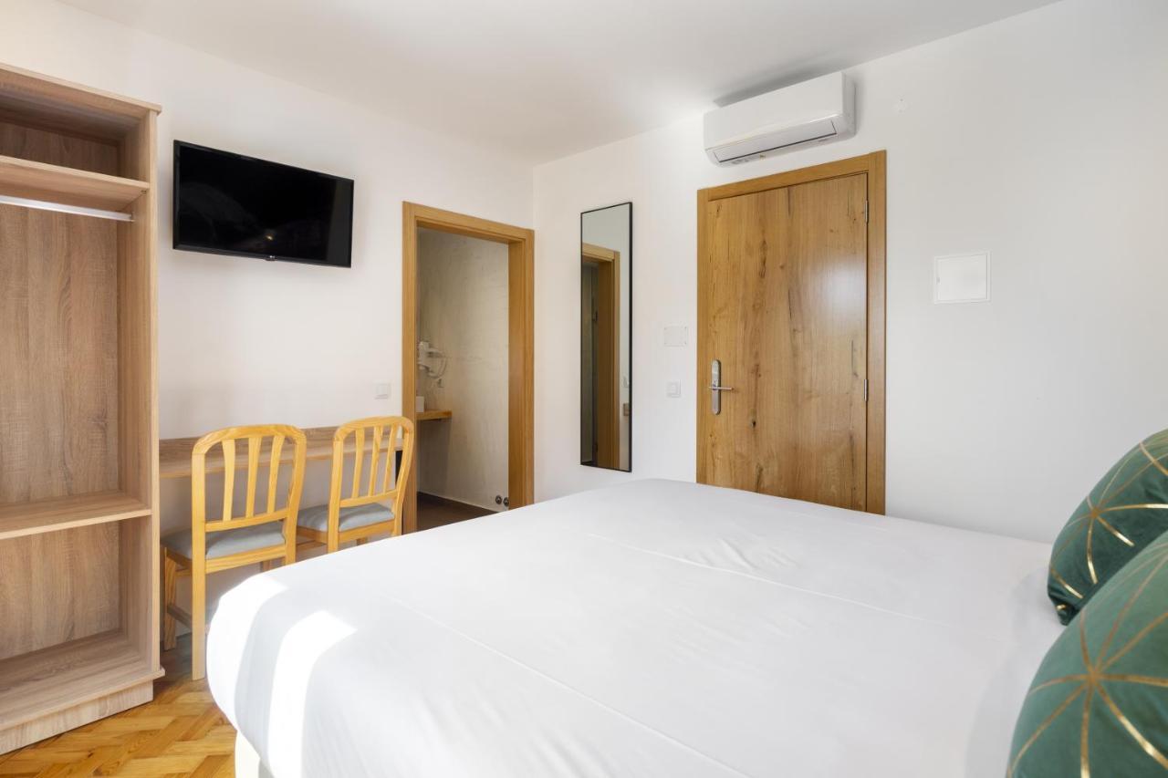 Forest Villas - Guest House Leiria Bagian luar foto