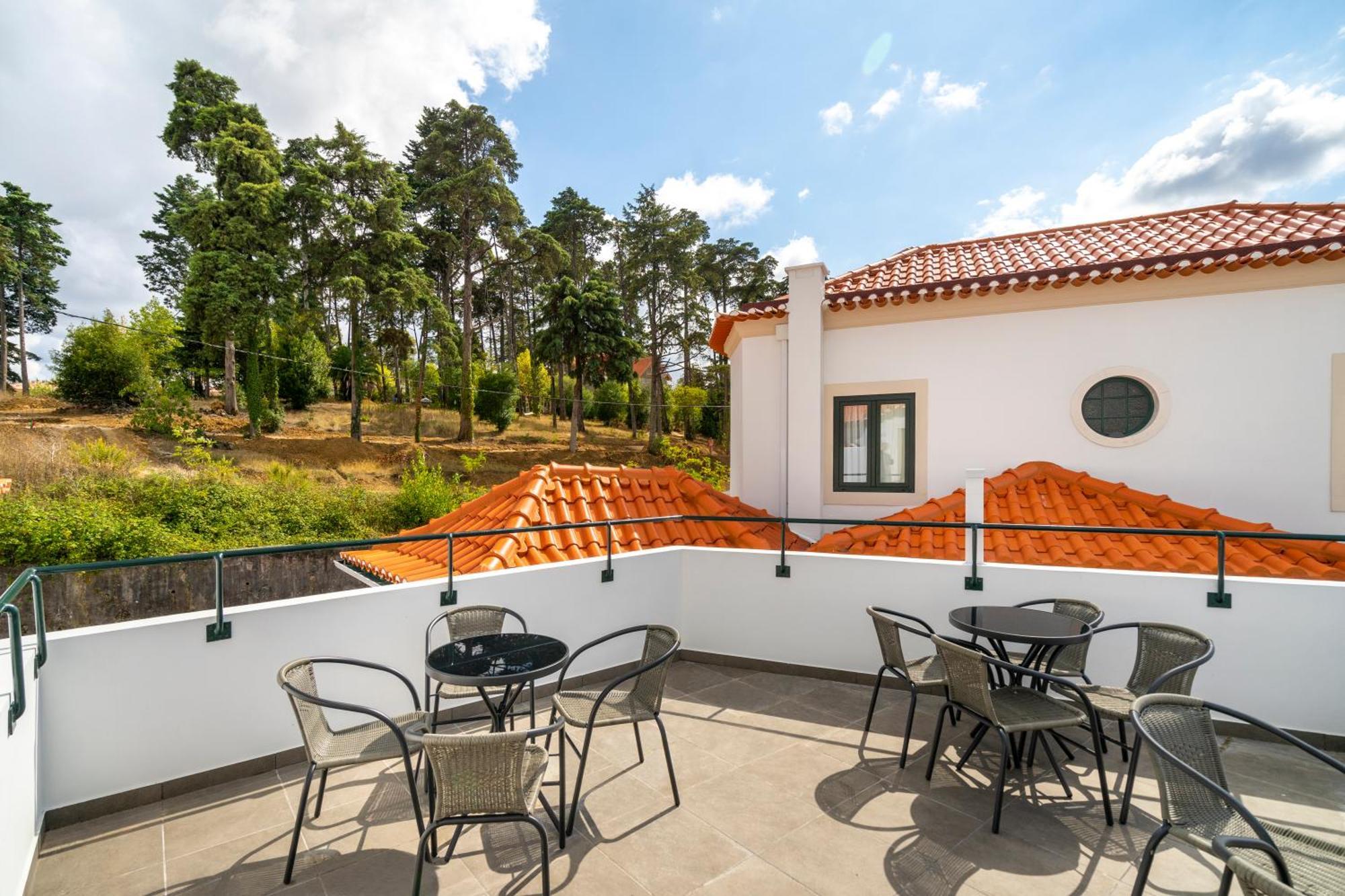 Forest Villas - Guest House Leiria Bagian luar foto