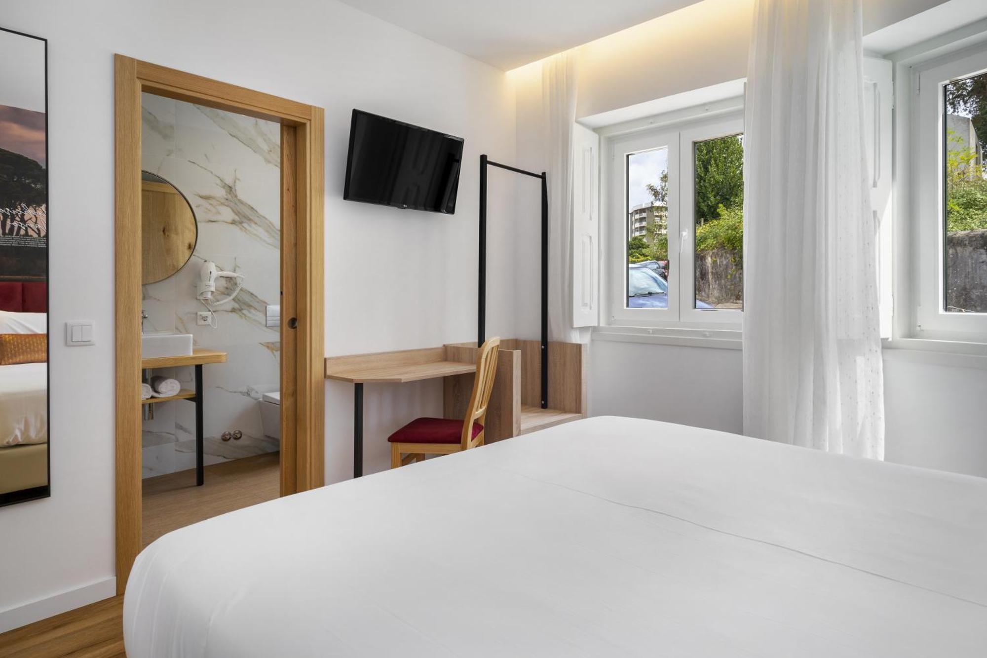 Forest Villas - Guest House Leiria Bagian luar foto